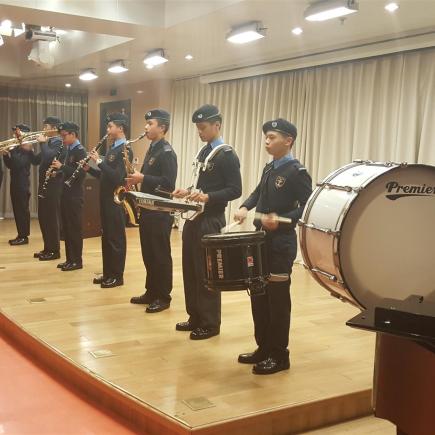 学生于中国音乐学院交流切磋环节时的步操表演