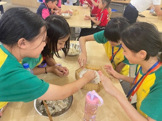 當地一所小學