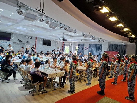 當地一所小學